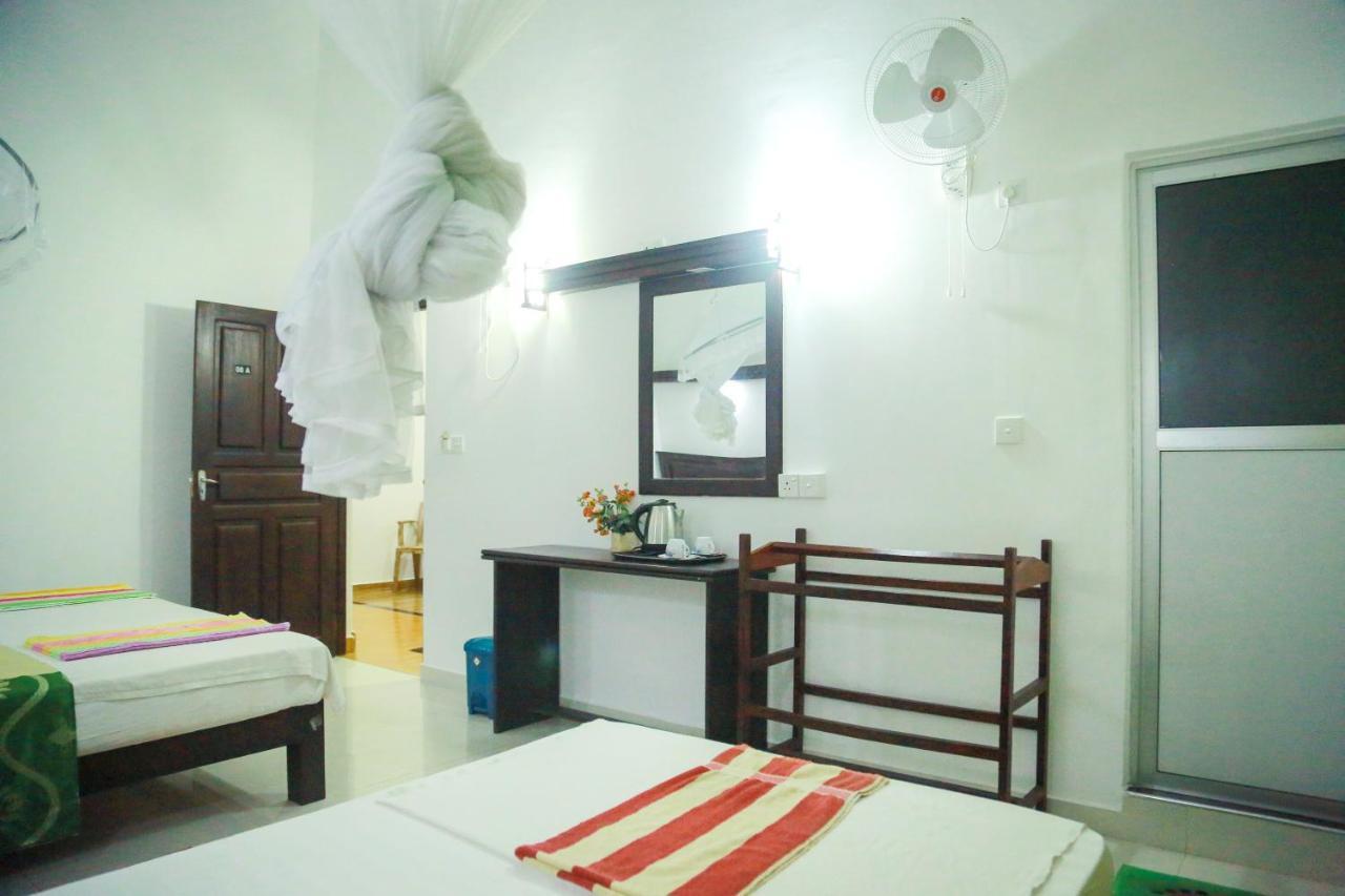 Suwa Arana Resort Мірісса Екстер'єр фото